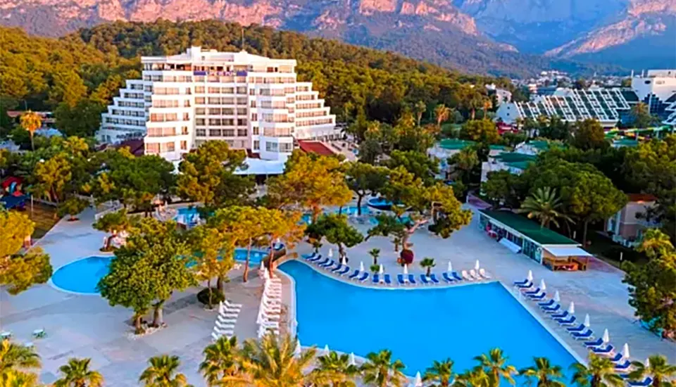 هتل آمارا کافورت ریزورت